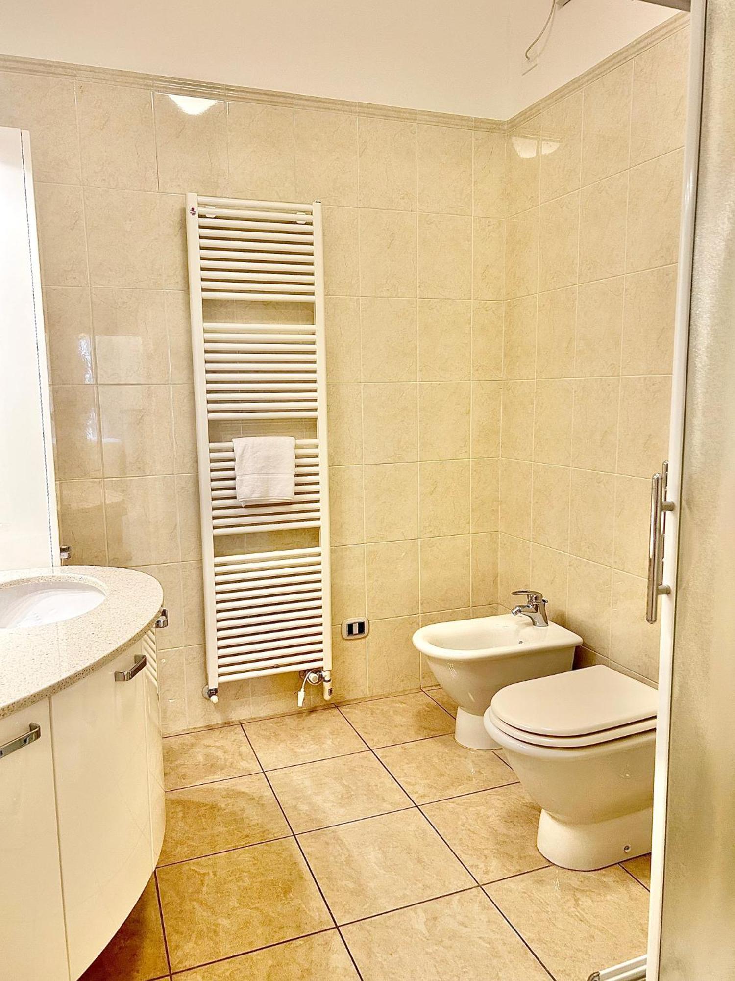 Porta Torre Como Apartment - By Relais Di Giada Dış mekan fotoğraf